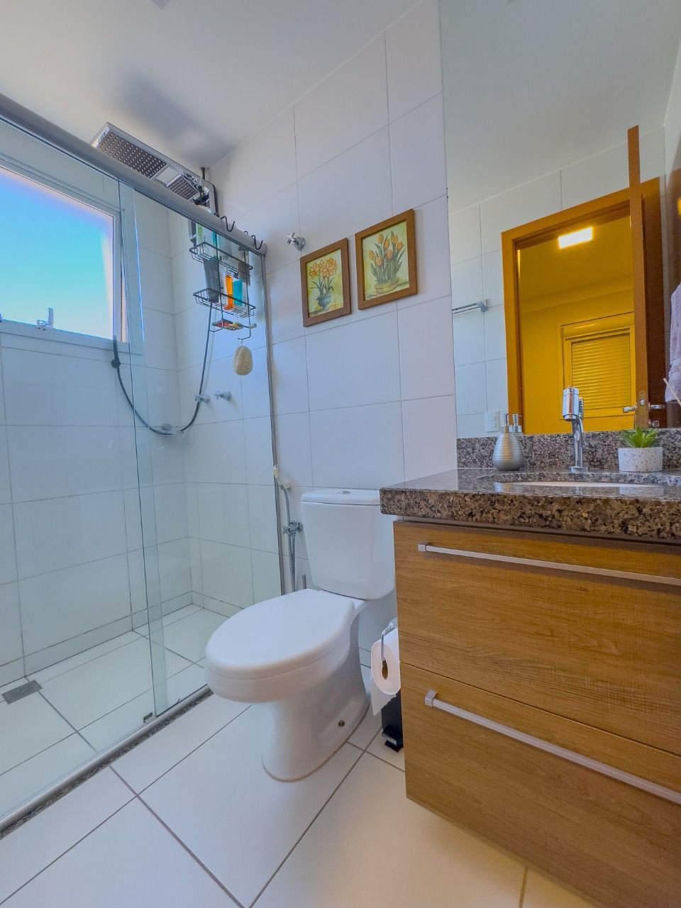 Apartamento à venda com 3 quartos, sendo 1 suíte, em Vila Guaíra, Presidente Prudente, SP