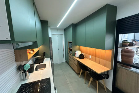 Apartamento à venda com 3 suítes em Vila Romana, São Paulo, SP