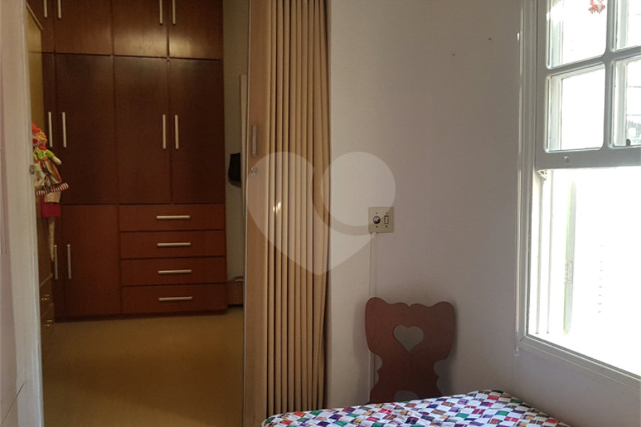 Casa de Vila à venda com 4 quartos, sendo 1 suíte, em Santana, São Paulo, SP