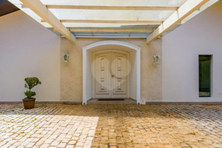 Casa para alugar com 4 suítes no condomínio Chácara Flora, São Paulo - SP