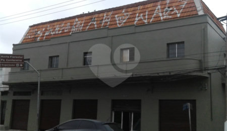 Prédio à venda em Tremembé, São Paulo, SP
