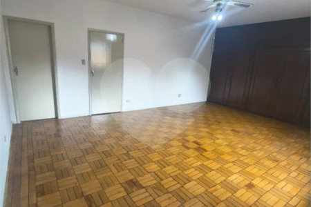 Casa à venda ou para alugar com 2 quartos, sendo 1 suíte, em Vila Mariana, São Paulo, SP