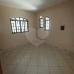 Casa à venda com 2 quartos, sendo 1 suíte, no condomínio River Plate, Rio de Janeiro - RJ
