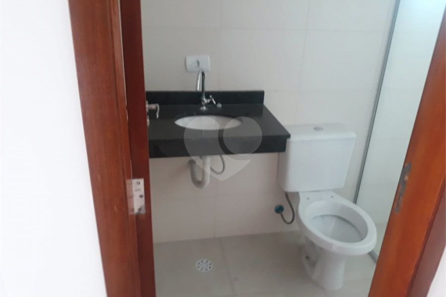 Casa à venda com 2 suítes no condomínio Casa de Pedra, São Paulo - SP