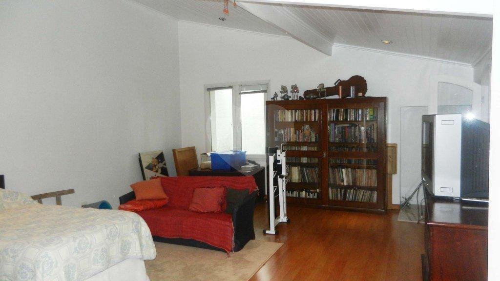 Casa Térrea à venda com 4 suítes em Alto da Boa Vista, São Paulo, SP