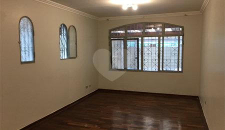 Casa à venda com 3 quartos em Chácara Santo Antônio, São Paulo, SP