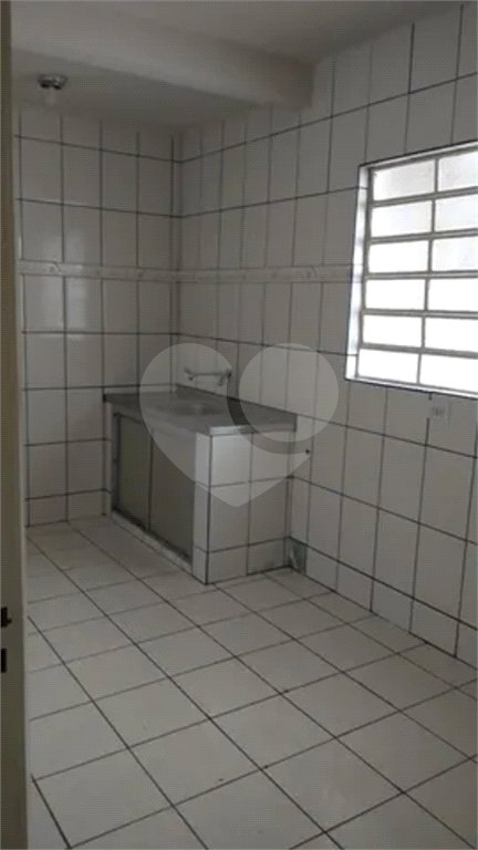Casa à venda com 2 quartos em Conjunto Residencial São Francisco, Taubaté, SP