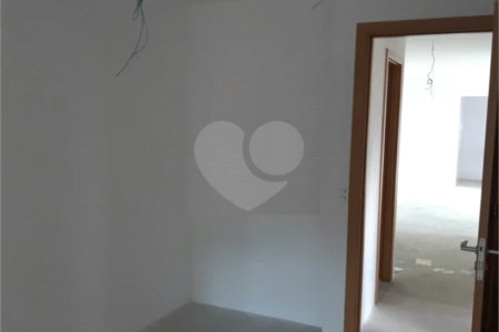 Apartamento à venda com 3 quartos, sendo 1 suíte, em Vila Paulicéia, São Paulo, SP