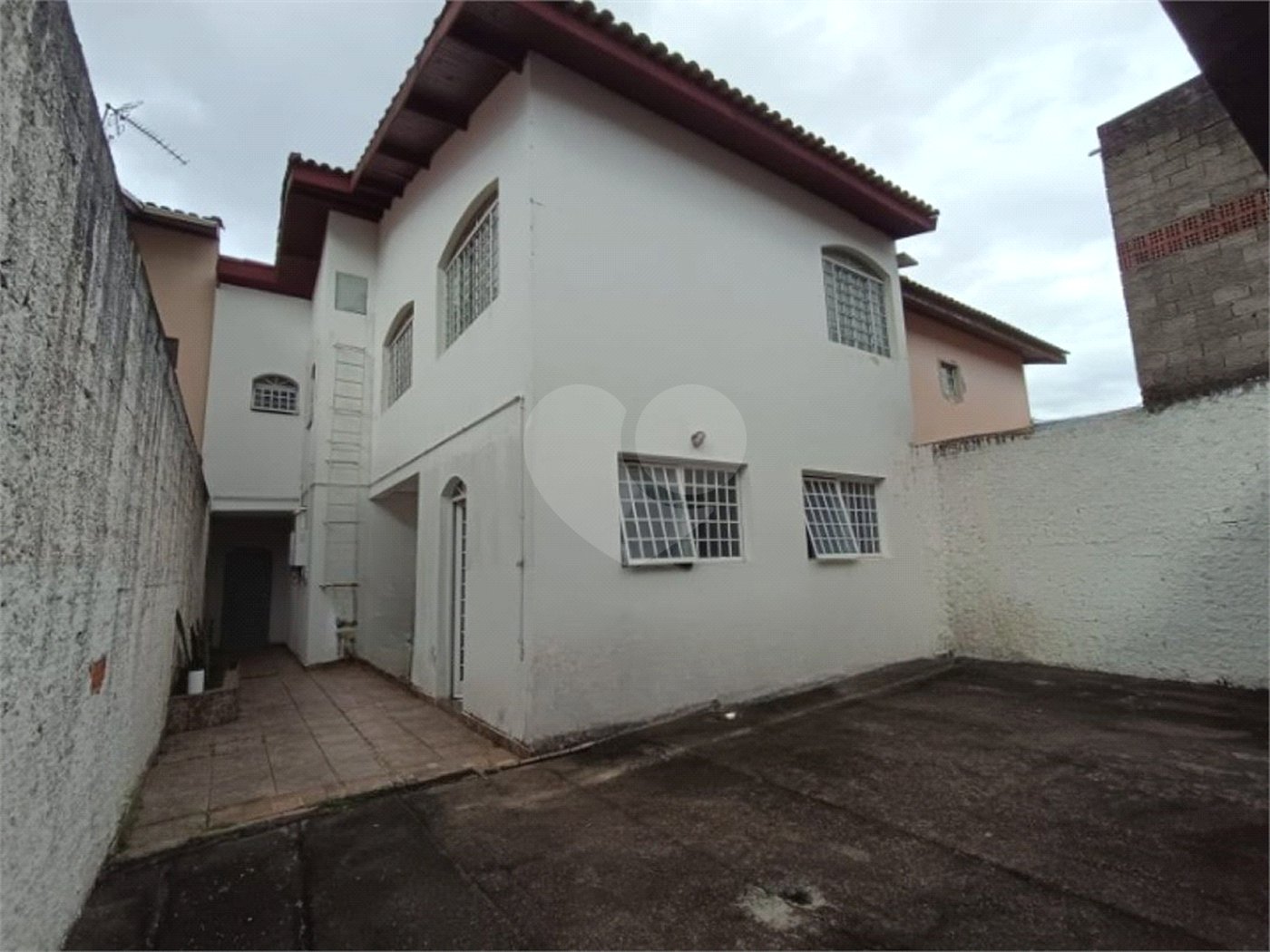 Casa à venda com 3 quartos, sendo 1 suíte, em Wanel Ville, Sorocaba, SP