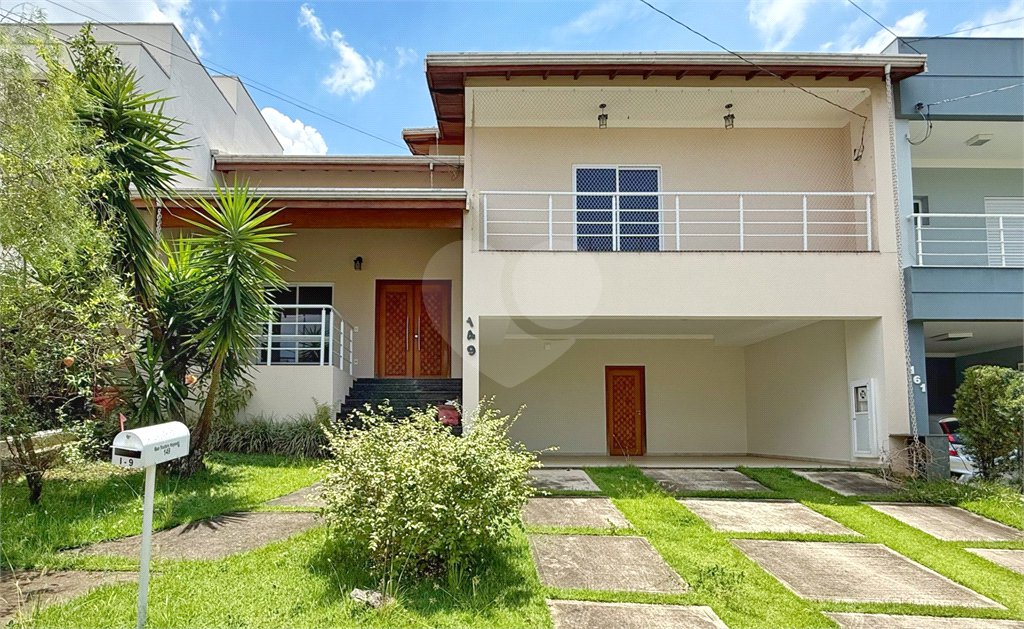 Casa à venda ou para alugar com 3 quartos, sendo 1 suíte,  no condomínio Portal de Itaici, Indaiatuba - SP