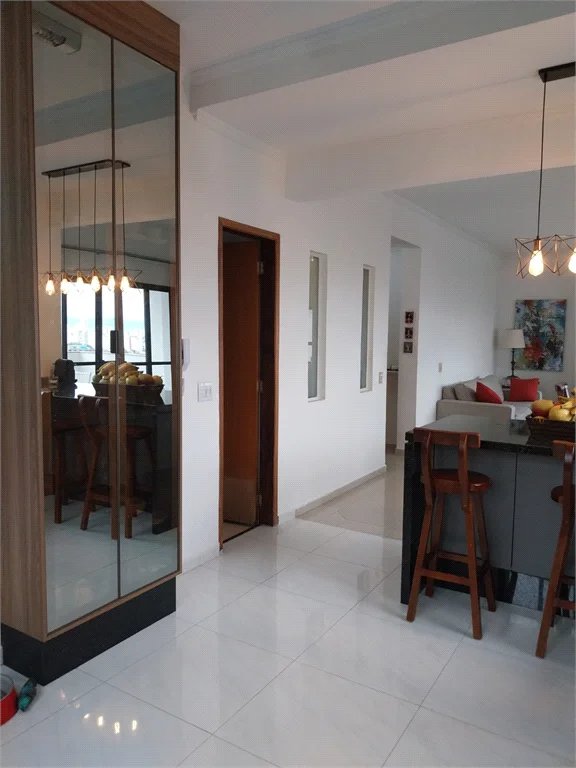 Apartamento à venda com 4 quartos, sendo 1 suíte, em Vila Ipojuca, São Paulo, SP