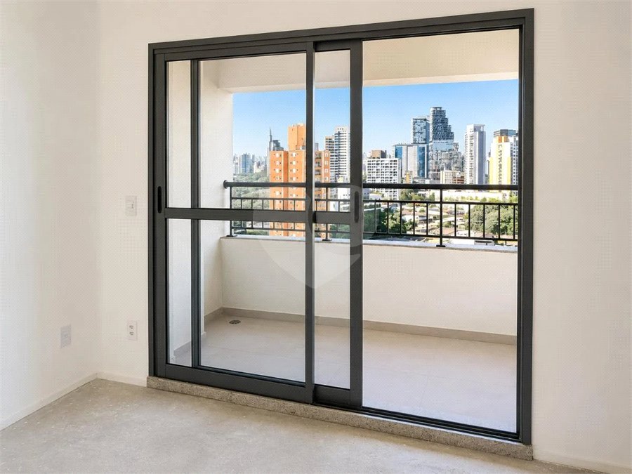 Studio à venda com 1 suíte em Vila Pirajussara, São Paulo, SP