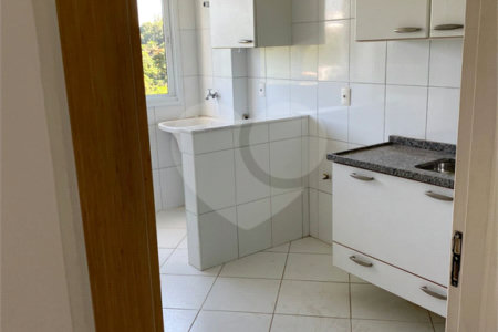 Apartamento à venda com 2 quartos, sendo 1 suíte, em Pinheirinho, Vinhedo, SP