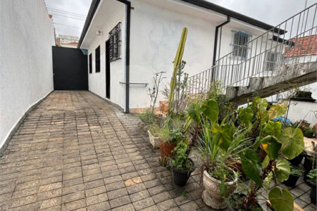 Casa à venda com 2 quartos, sendo 1 suíte,  em Vila Mariana, São Paulo, SP