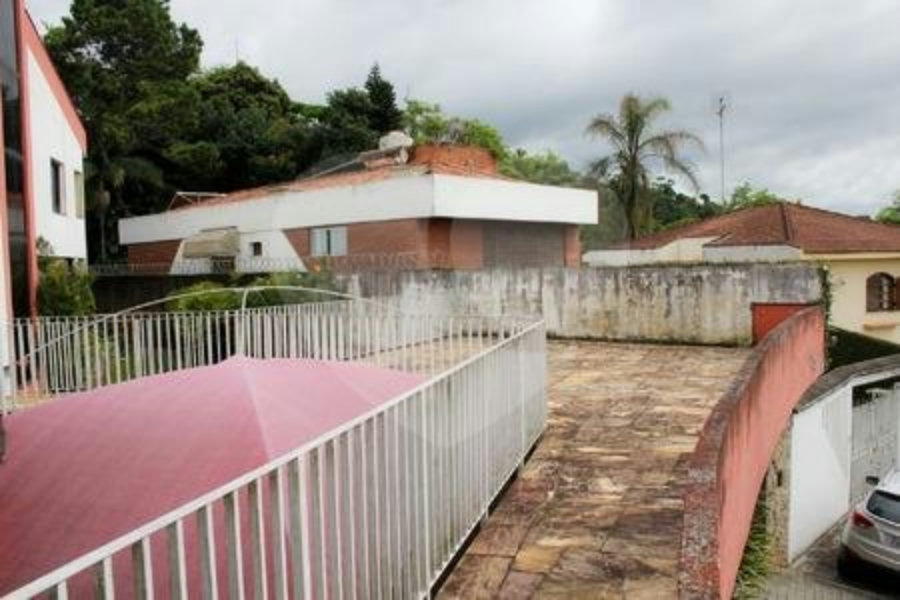 Casa à venda com 4 suítes em Tremembé, São Paulo, SP