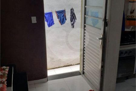 Casa à venda com 2 quartos, sendo 1 suíte, em Jardim América, Poá, SP