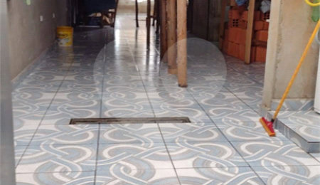 Sobrado à venda com 3 quartos, sendo 1 suíte,  em Jardim da Mamãe, Guarulhos, SP
