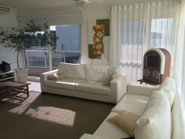 Triplex à venda com 6 suítes em Riviera de São Lourenço, Bertioga, SP