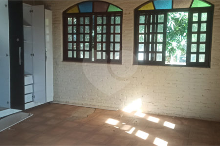 Chácara à venda com 5 quartos, sendo 3 suítes, em Parque Residencial Atibaia, Atibaia, SP