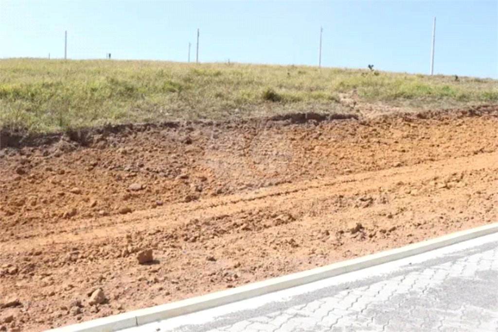 Terreno à venda no condomínio Terras Alpha, São José dos Campos - SP