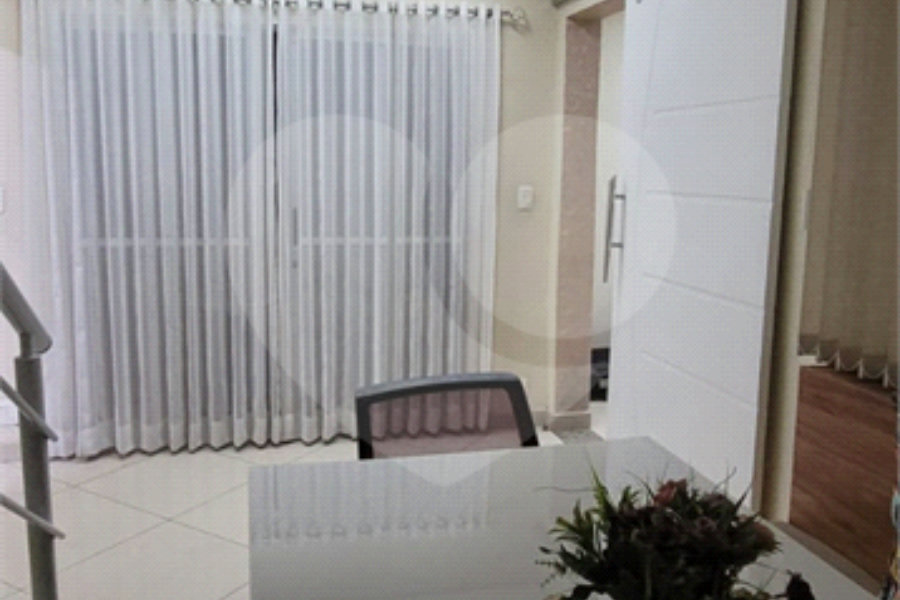 Casa à venda com 3 quartos, sendo 1 suíte,  em Parque Edu Chaves, São Paulo, SP