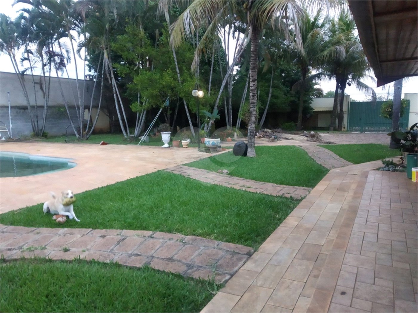 Casa à venda com 4 quartos, sendo 2 suítes,  no condomínio Acmti - Colinas do Mosteiro, Terras de Itaici e Recanto dos Pássaros, Indaiatuba - SP