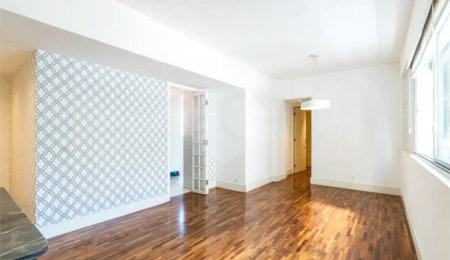 Apartamento para venda em Moema com 2 quartos, sendo 2 suítes, 70m²