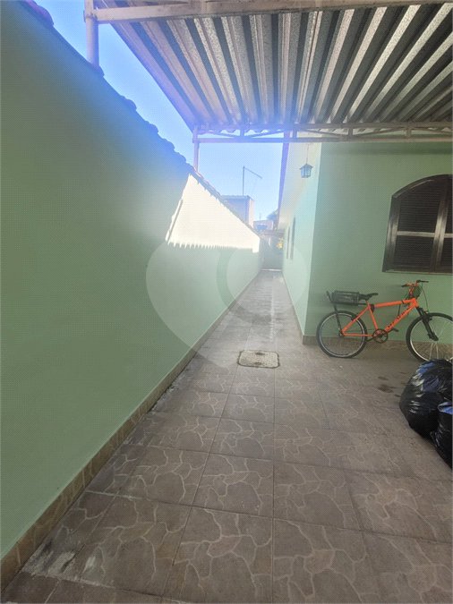 Casa Térrea à venda com 3 quartos em Campo Grande, Rio de Janeiro, RJ