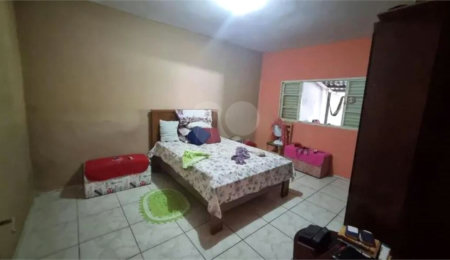 Casa à venda com 3 quartos em Residencial Azulville II, Matão, SP