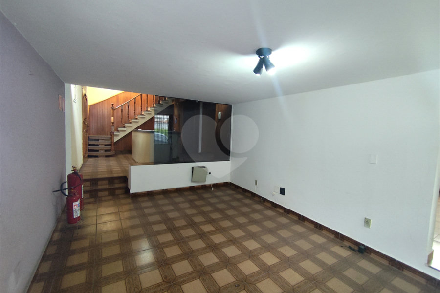Sobrado para alugar com 4 quartos em Santana, São Paulo, SP