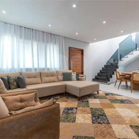 Casa à venda com 6 quartos, sendo 2 suítes, em Outerio da Glória, Porto Seguro, BA