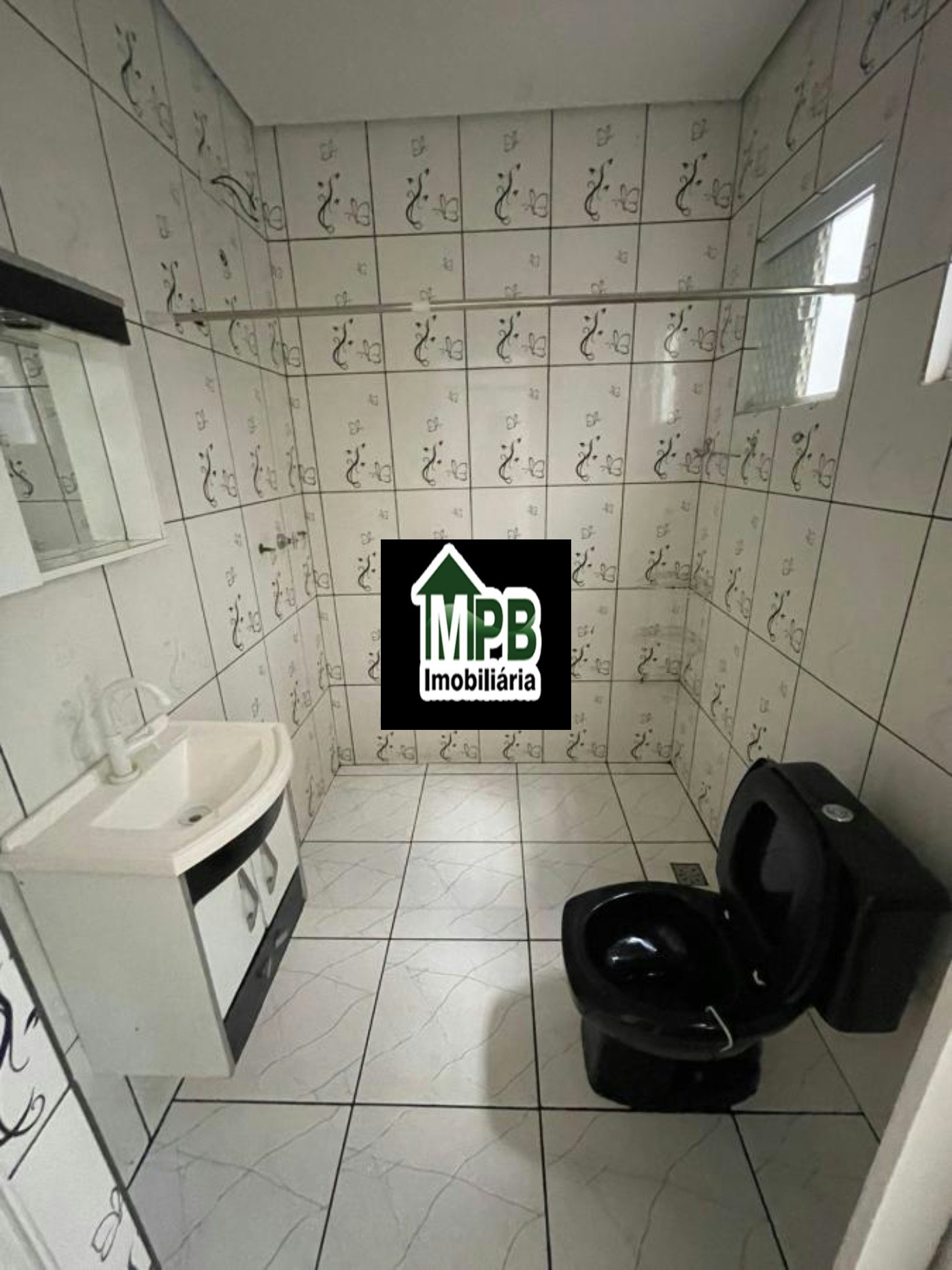 Sobrado à venda com 4 quartos, sendo 1 suíte, em Jardim Alpes de Sorocaba, Sorocaba, SP