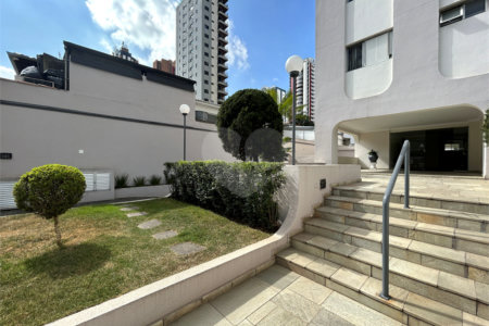 Apartamento à venda com 2 quartos em Indianópolis, São Paulo, SP