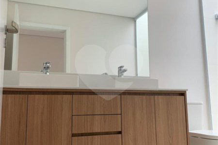 Casa à venda com 3 suítes no condomínio Residencial London Park, Indaiatuba - SP