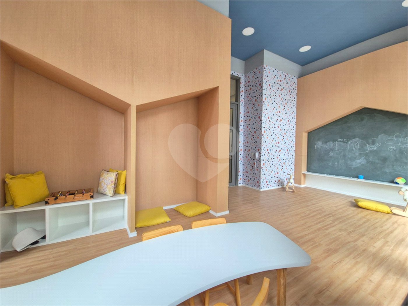 Apartamento à venda com 3 suítes em Jardim Prudência, São Paulo, SP
