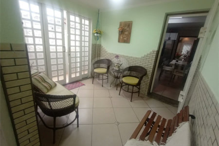 Sobrado à venda com 3 quartos, sendo 1 suíte, em Vila Gustavo, São Paulo, SP