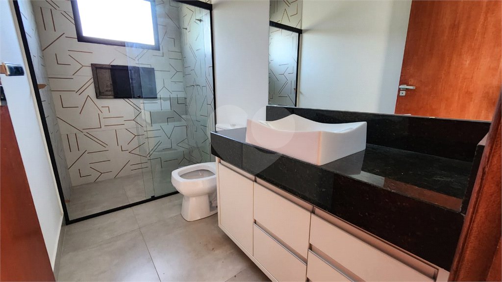 Casa para alugar com 3 quartos, sendo 1 suíte, no condomínio Chácaras Brasil, Atibaia - SP