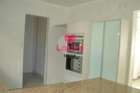 Casa à venda com 3 quartos, sendo 2 suítes, no condomínio Floradas Paratey, São José dos Campos - SP
