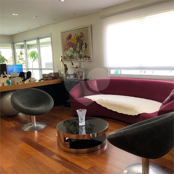 Apartamento à venda com 3 suítes em Paraíso, São Paulo, SP