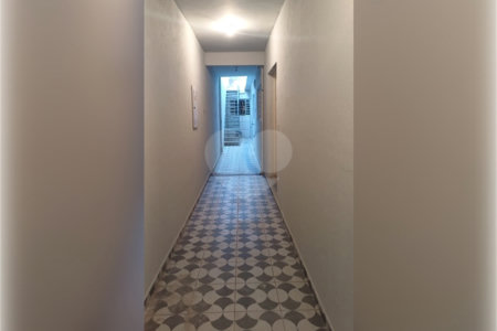Casa à venda com 3 quartos, sendo 1 suíte, em Vila Nova Sorocaba, Sorocaba, SP