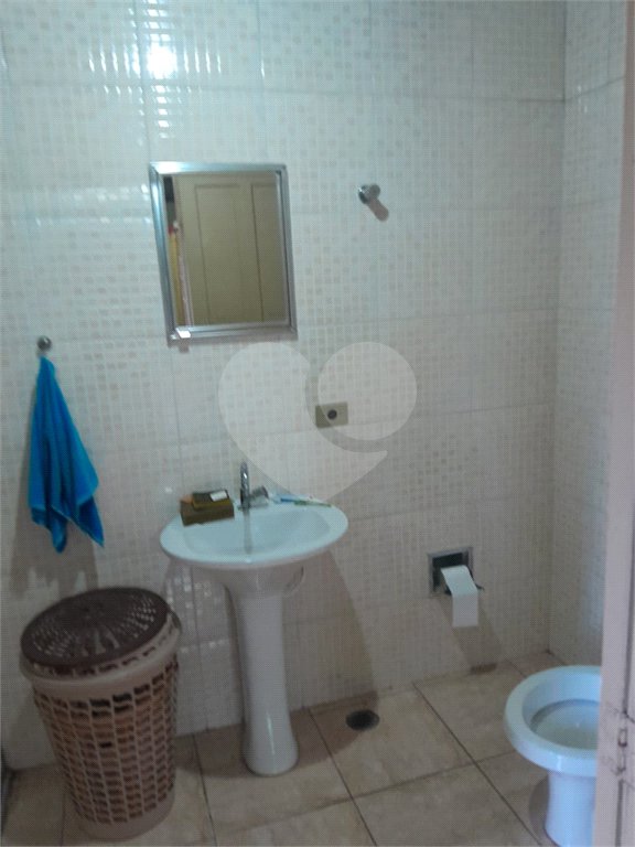Sobrado à venda com 2 suítes em Várzea de Baixo, São Paulo, SP