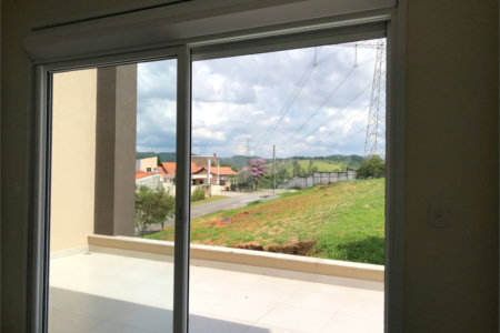 Casa à venda no condomínio Aruã, Mogi das Cruzes - SP