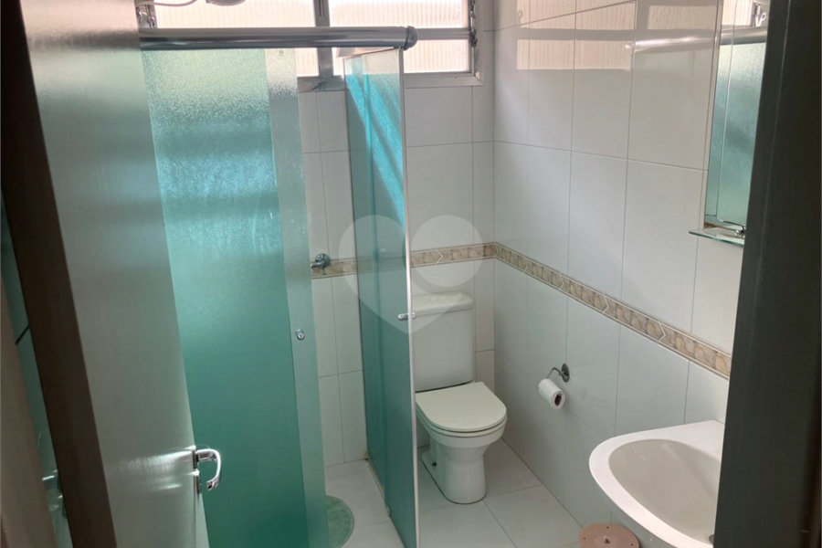 Sobrado à venda com 3 quartos em Vila Guilherme, São Paulo, SP