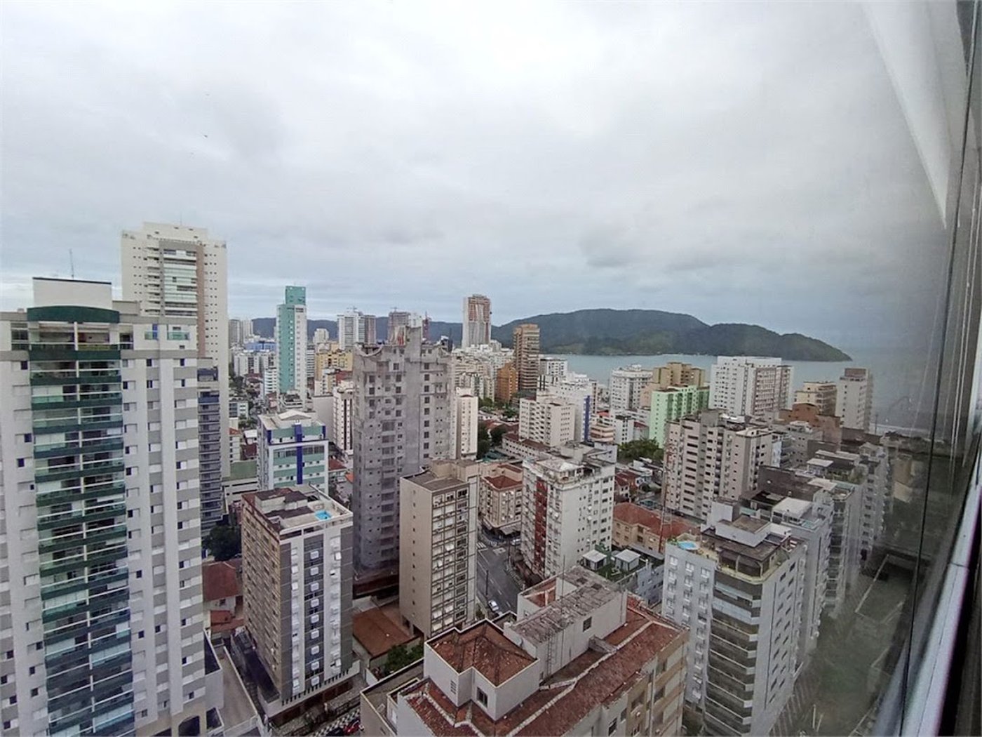 Apartamento Residencial para locação, Boqueirão, Santos - AP0256.