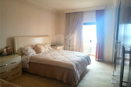 Apartamento à venda com 4 suítes em Vila Suzana, São Paulo, SP