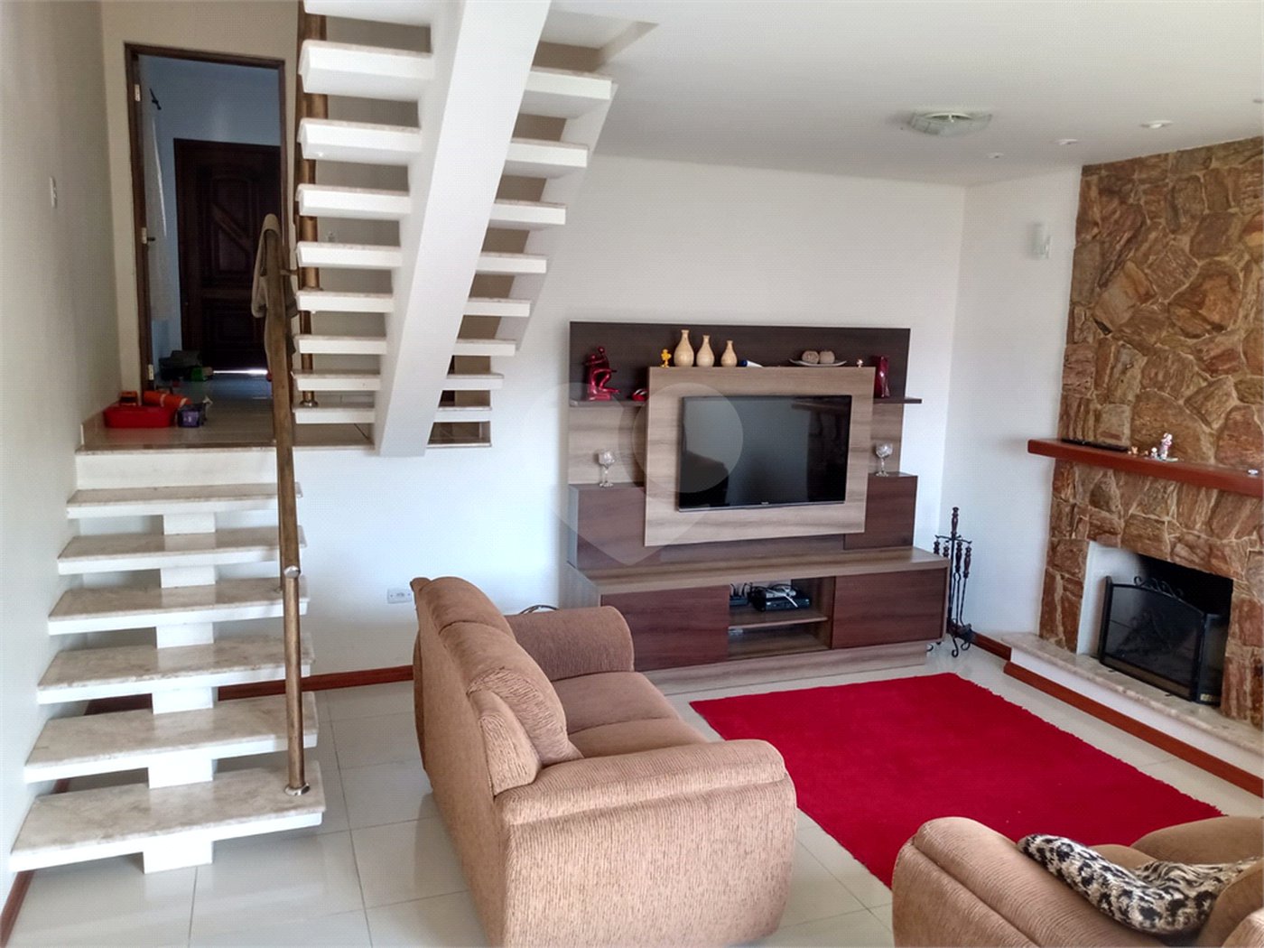 Casa à venda com 3 quartos, sendo 1 suíte, em Gabriel Piza, São Roque, SP