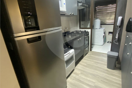Apartamento à venda com 2 quartos, sendo 1 suíte,  em Vila Monumento, São Paulo, SP