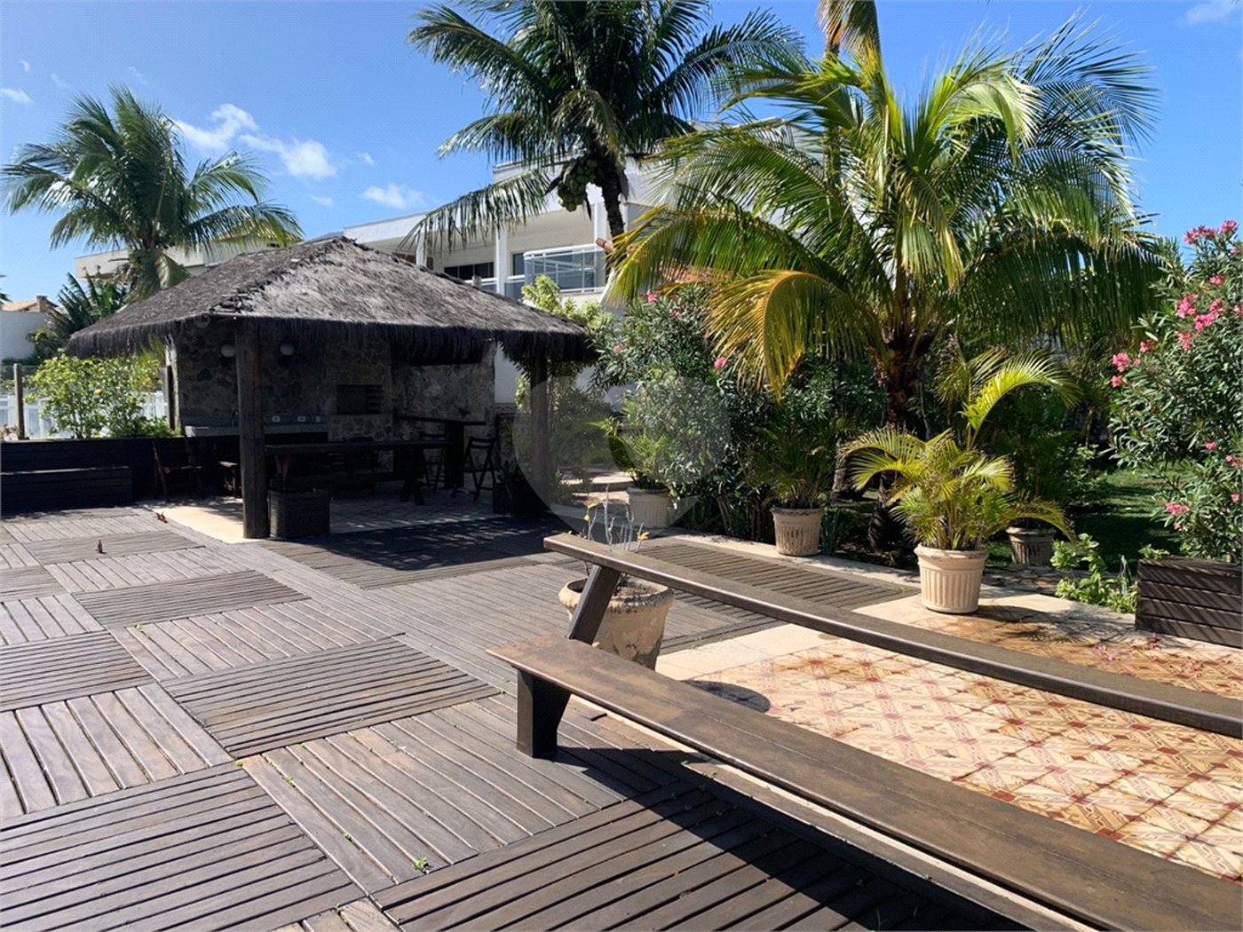 Casa em condomínio à venda com 3 quartos, sendo 2 suítes, em Portinho, Cabo Frio, RJ