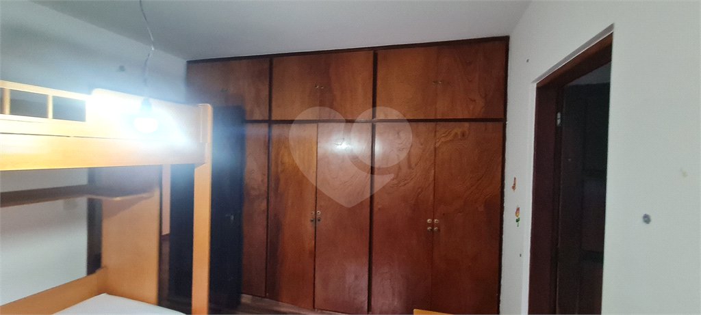 Casa à venda com 4 suítes no condomínio Jardim da Montanha I, Mairiporã - SP