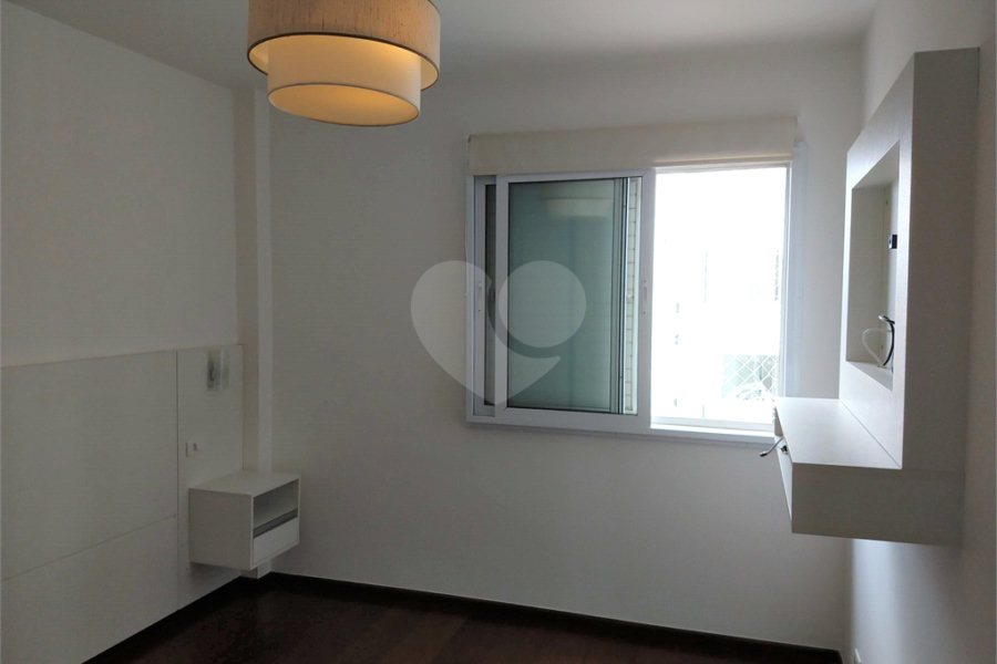 Apartamento para alugar com 2 quartos, sendo 1 suíte, em Campo Belo, São Paulo, SP